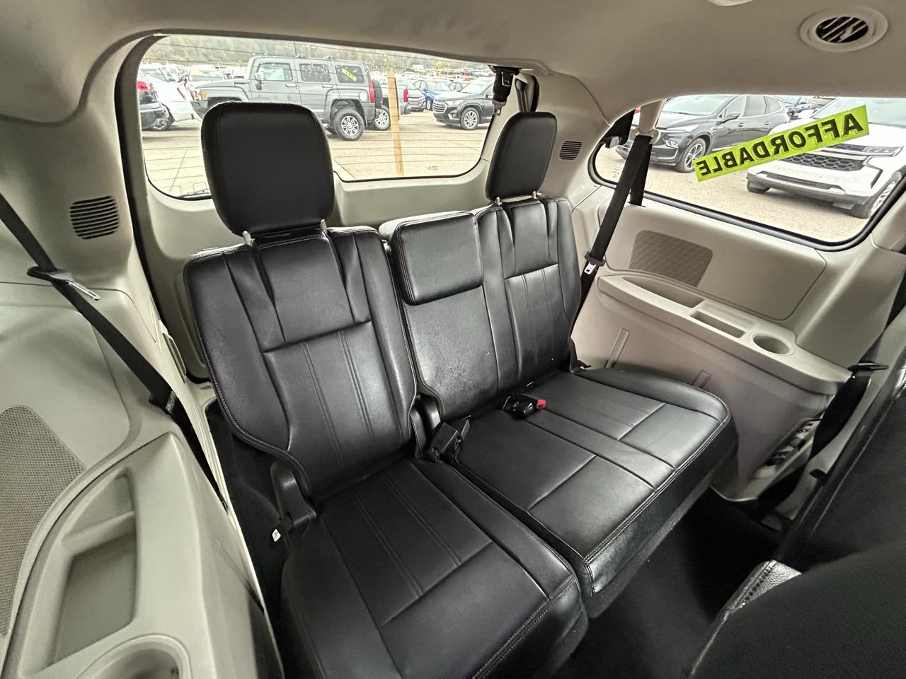 Chrysler Town & Country 4dr Wgn Touring 2014
