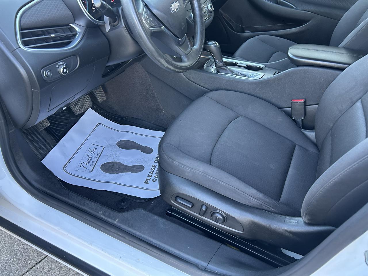 Chevrolet Malibu 4dr Sdn LT 2020