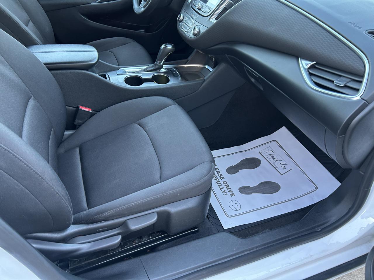 Chevrolet Malibu 4dr Sdn LT 2020