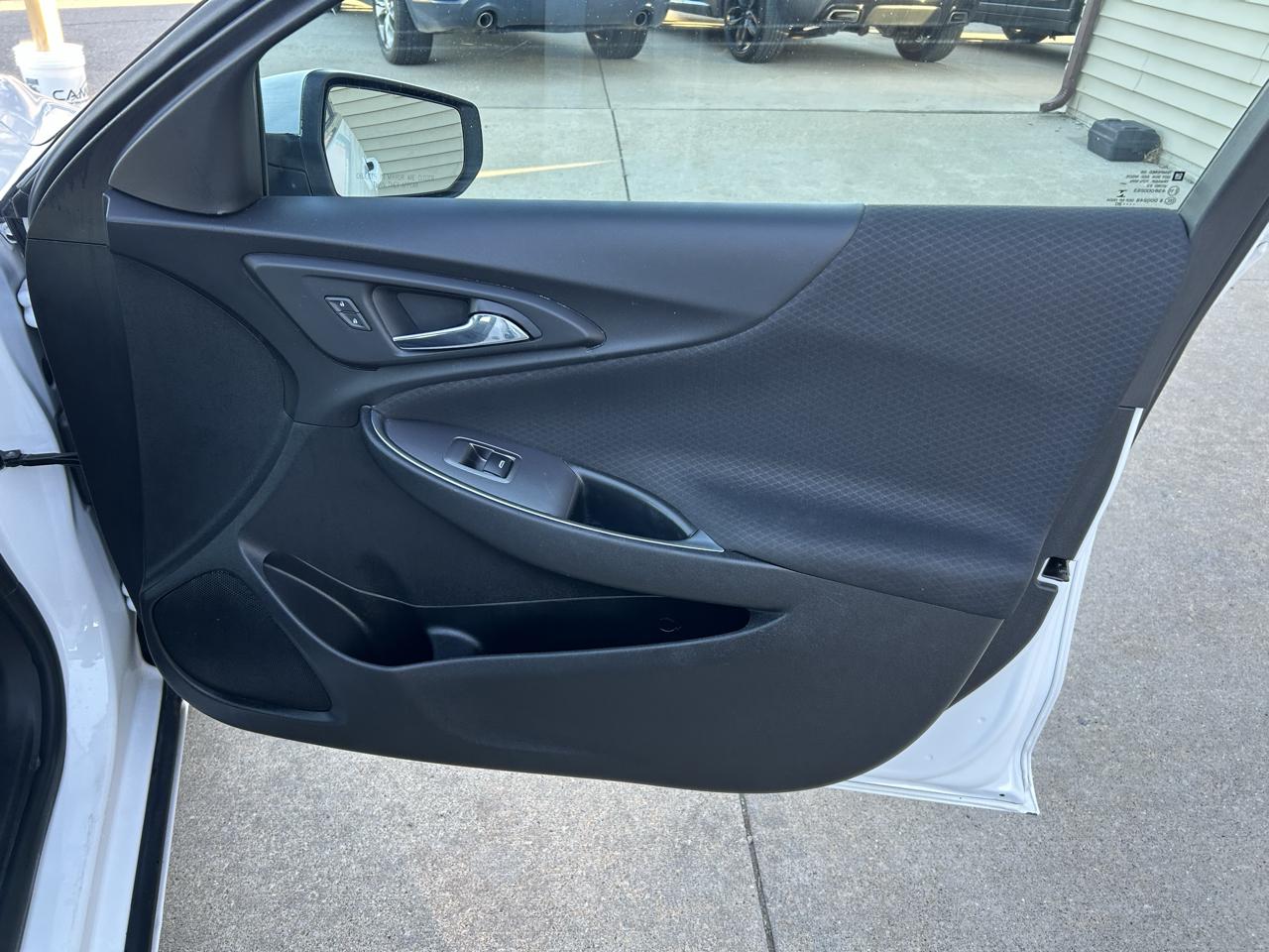 Chevrolet Malibu 4dr Sdn LT 2020