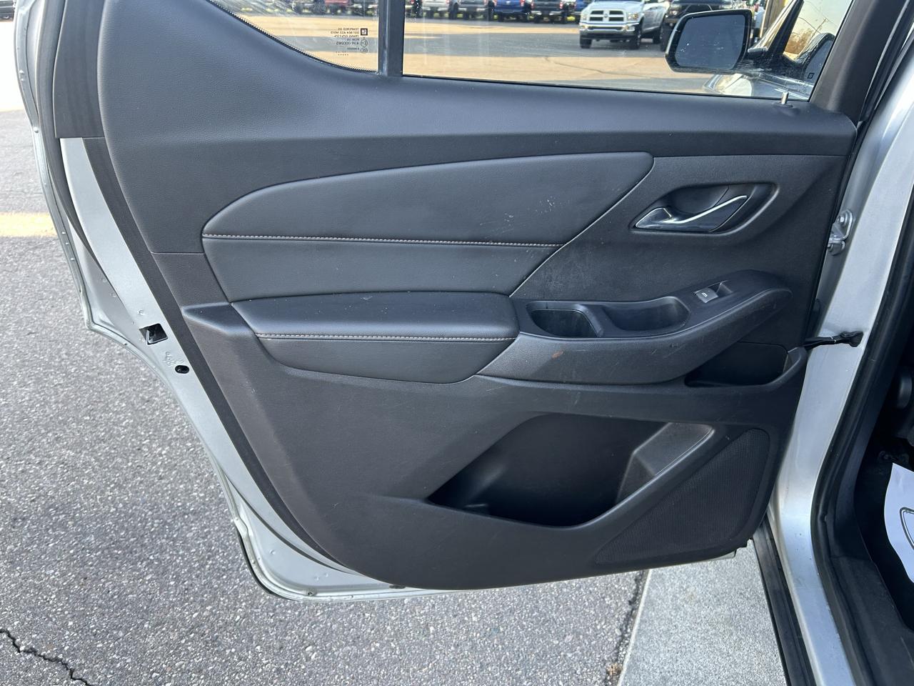 Chevrolet Traverse AWD 4dr LS w/1LS 2018
