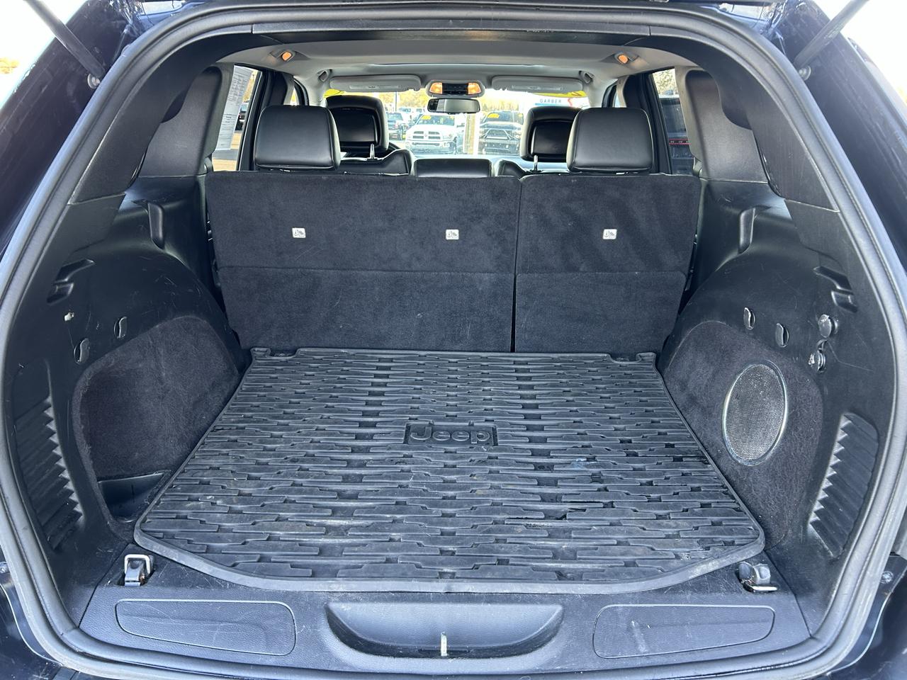 Jeep Grand Cherokee 4WD 4dr Laredo 2013