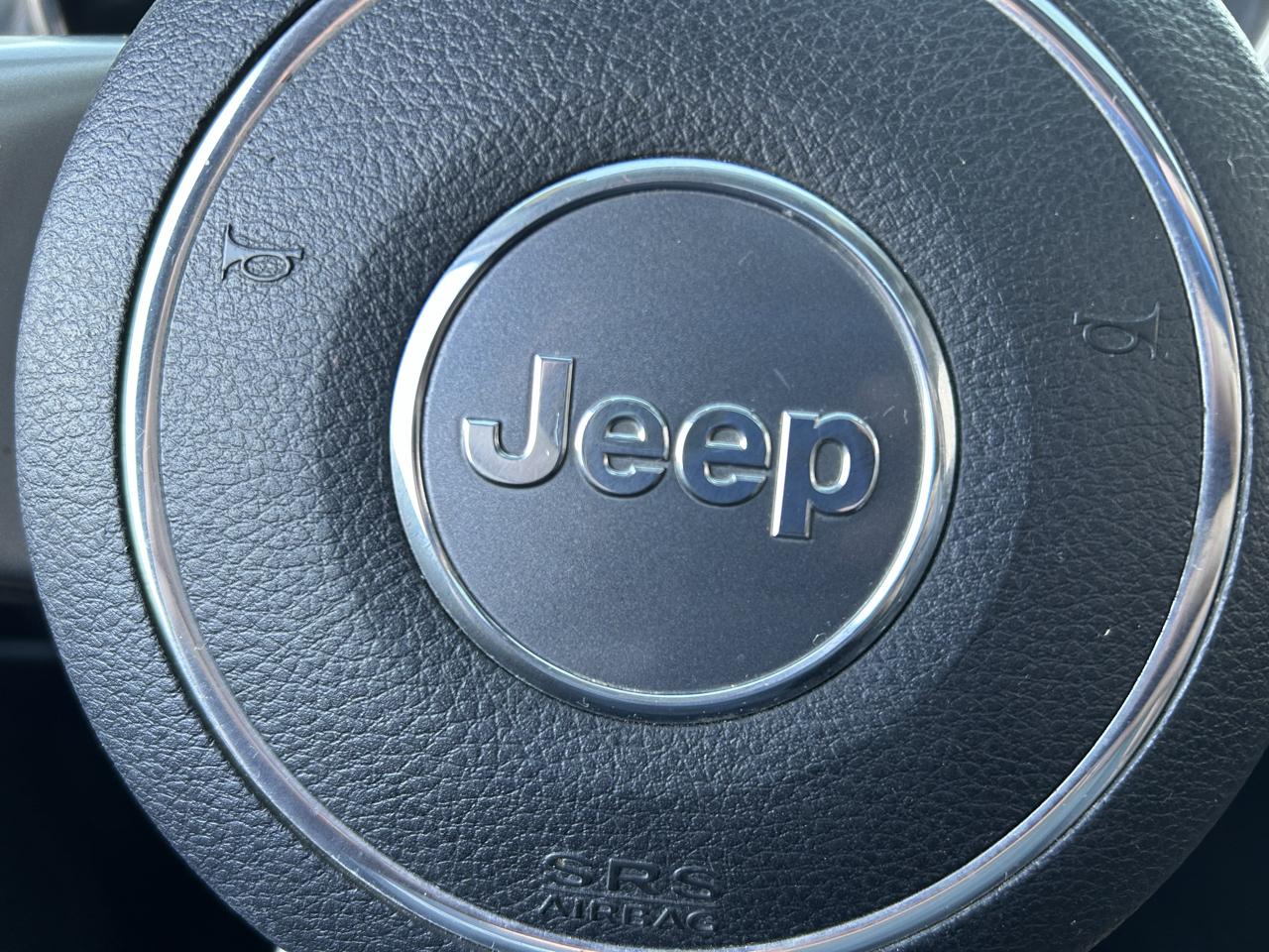 Jeep Grand Cherokee 4WD 4dr Laredo 2013