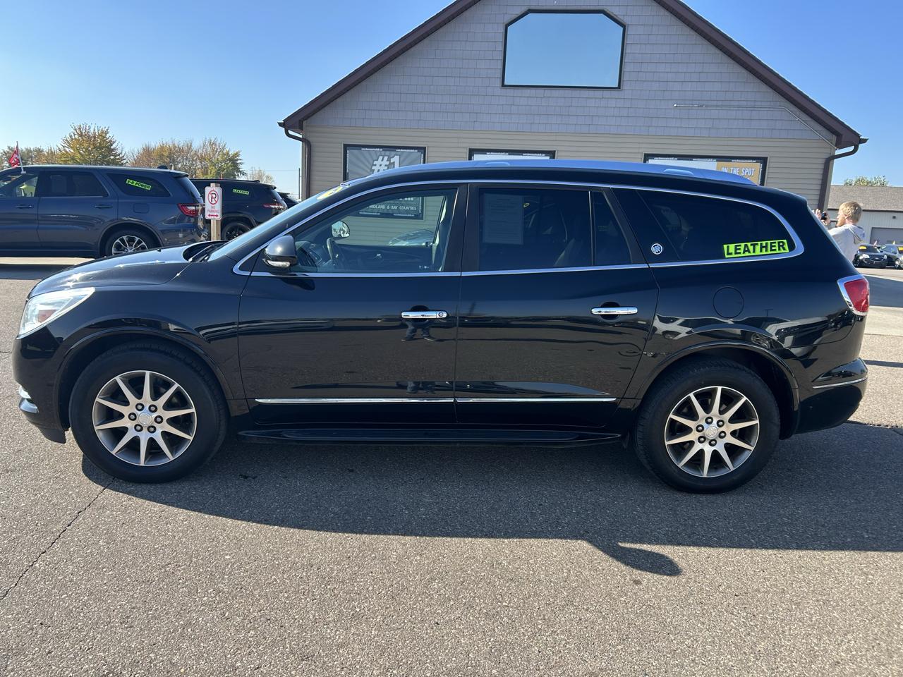 Buick Enclave AWD 4dr Leather 2017