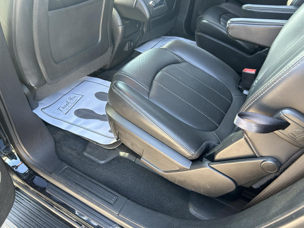 Buick Enclave AWD 4dr Leather 2017