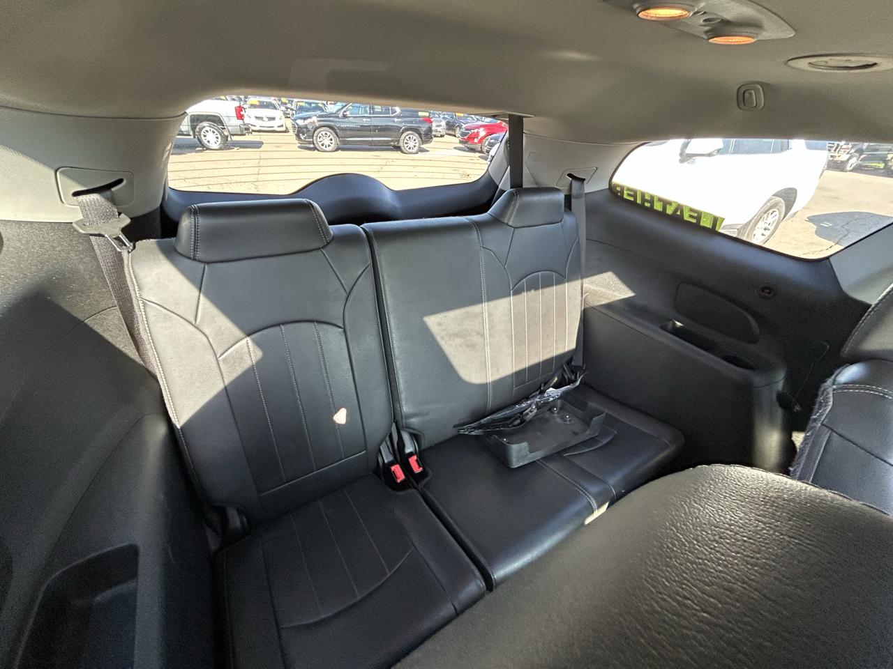 Buick Enclave AWD 4dr Leather 2017