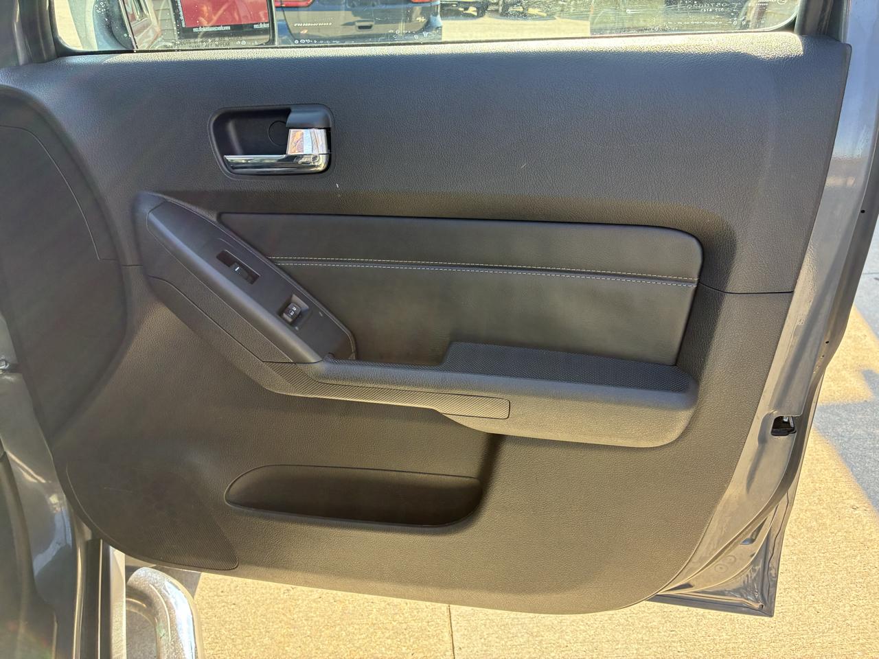 HUMMER H3 4WD 4dr SUV Luxury 2008
