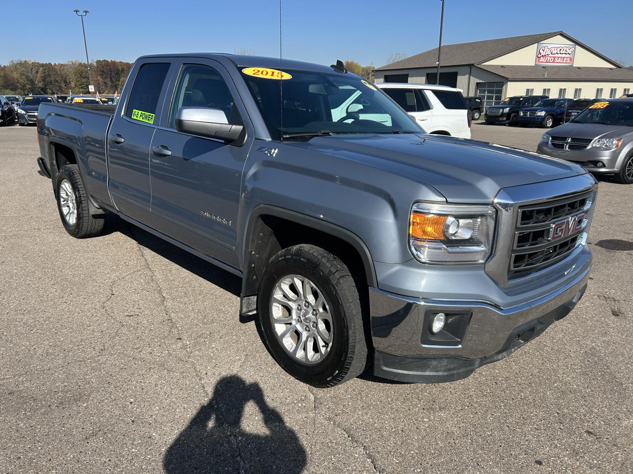 GMC Sierra 1500 4WD Double Cab 143.5" SLE 2015