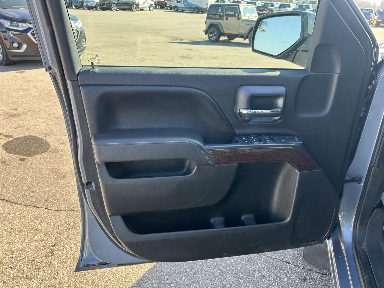 GMC Sierra 1500 4WD Double Cab 143.5" SLE 2015