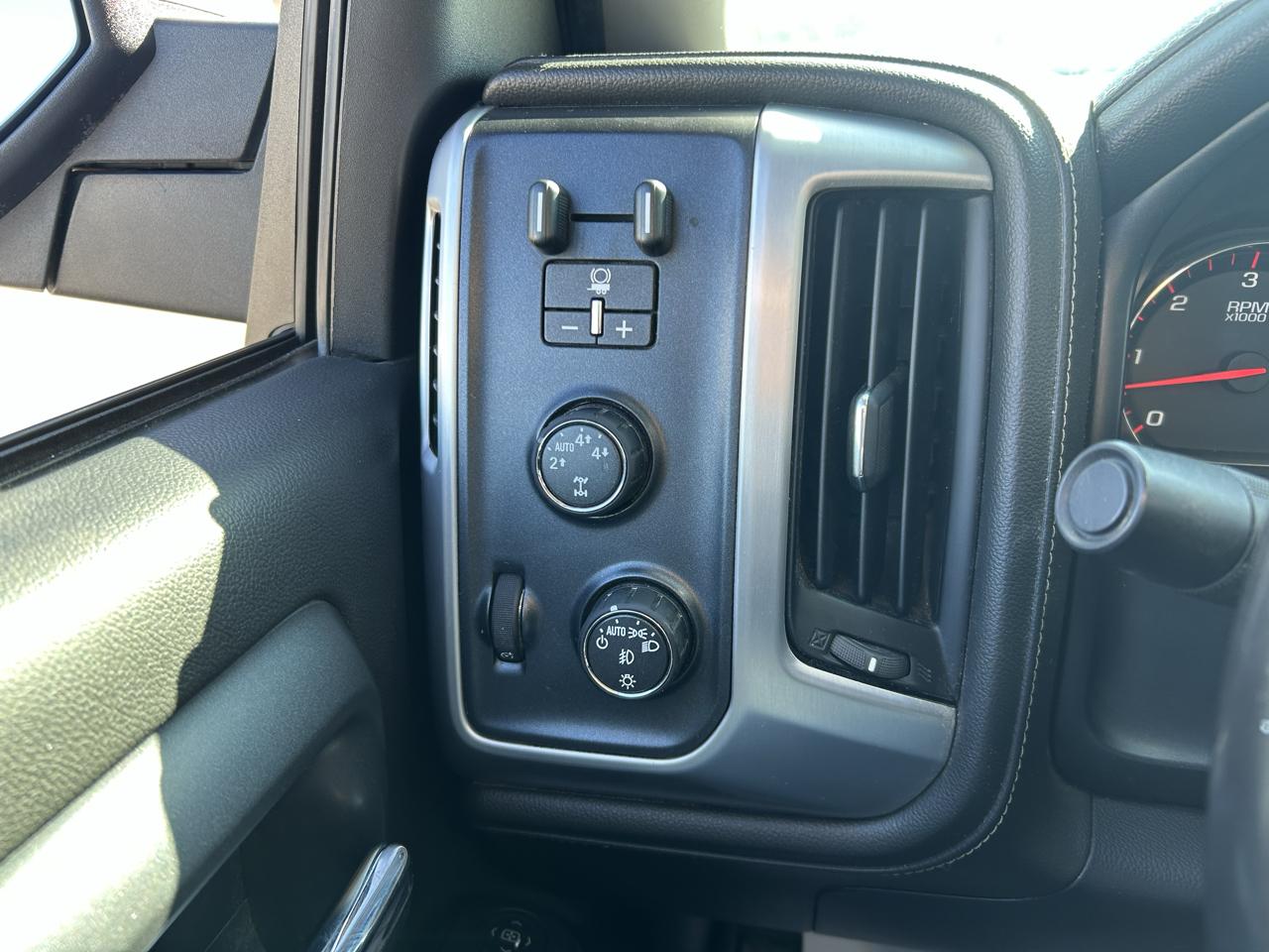 GMC Sierra 1500 4WD Double Cab 143.5" SLE 2015