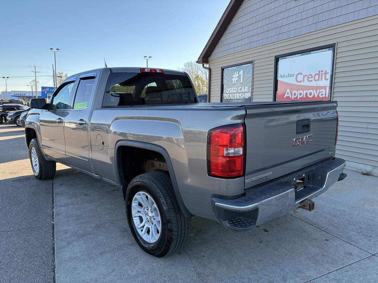GMC Sierra 1500 4WD Double Cab 143.5" SLE 2017