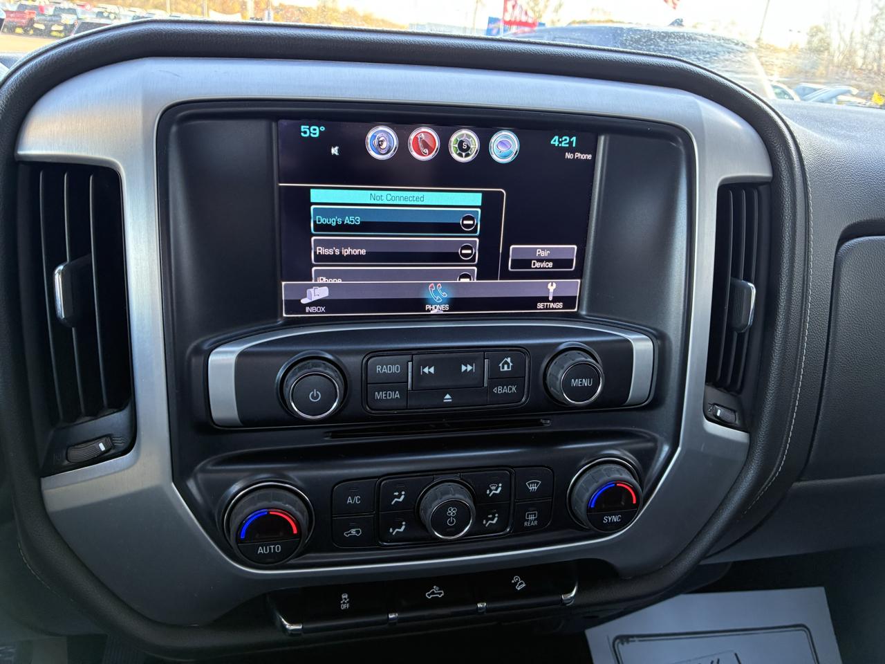 GMC Sierra 1500 4WD Double Cab 143.5" SLE 2017