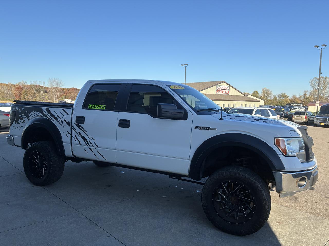 Ford F-150 4WD SuperCrew 145" XLT 2012
