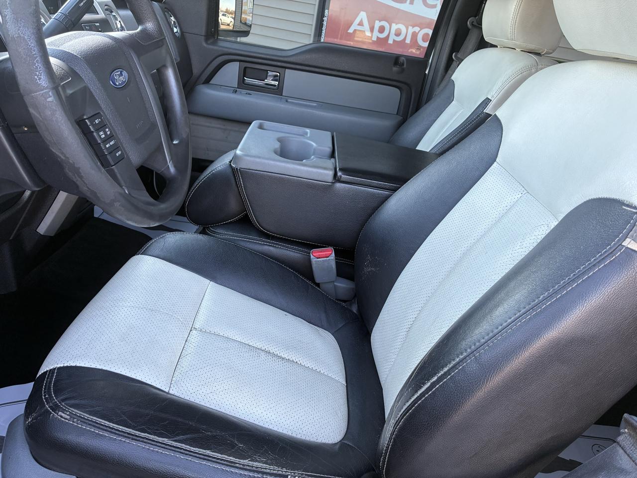 Ford F-150 4WD SuperCrew 145" XLT 2012