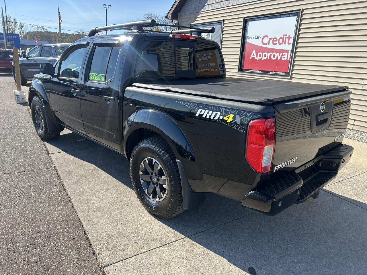 Nissan Frontier 4WD Crew Cab SWB Auto PRO-4X 2014