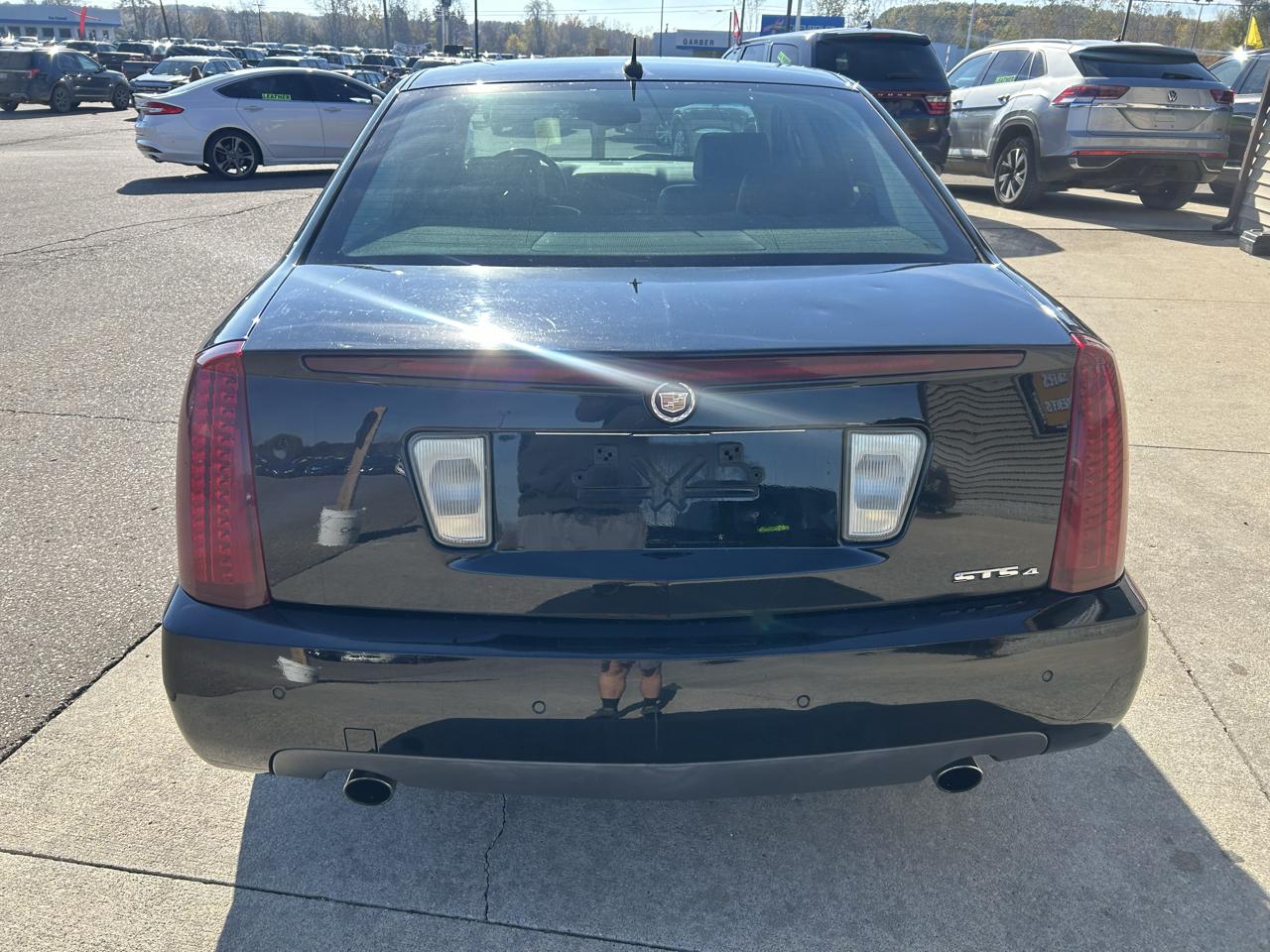 Cadillac STS 4dr Sdn V6 2006