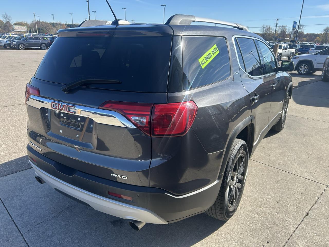GMC Acadia AWD 4dr SLT w/SLT-1 2018