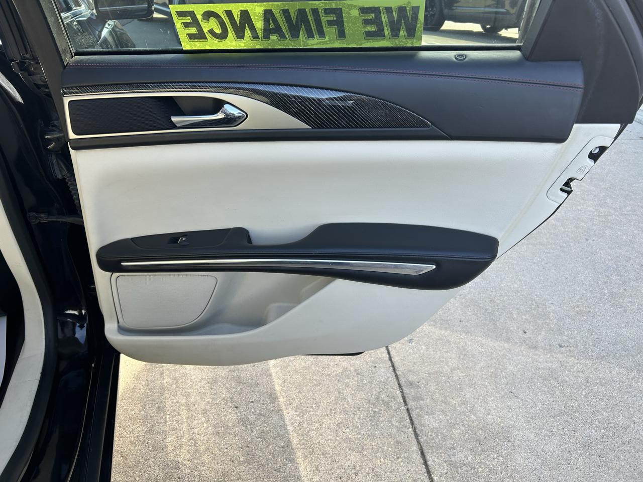 Lincoln MKZ 4dr Sdn Hybrid Black Label FWD 2015