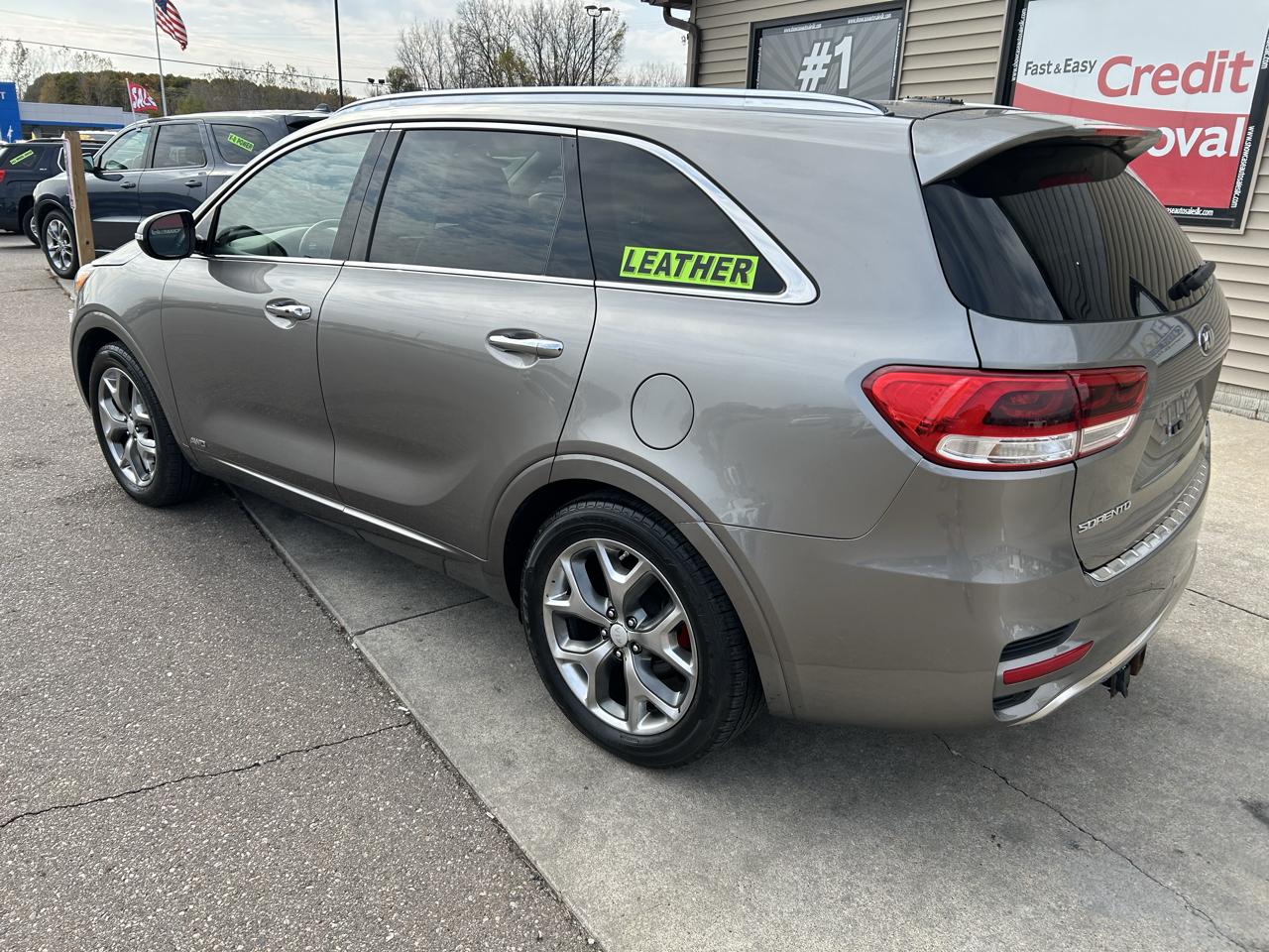 Kia Sorento AWD 4dr 3.3L SX 2016