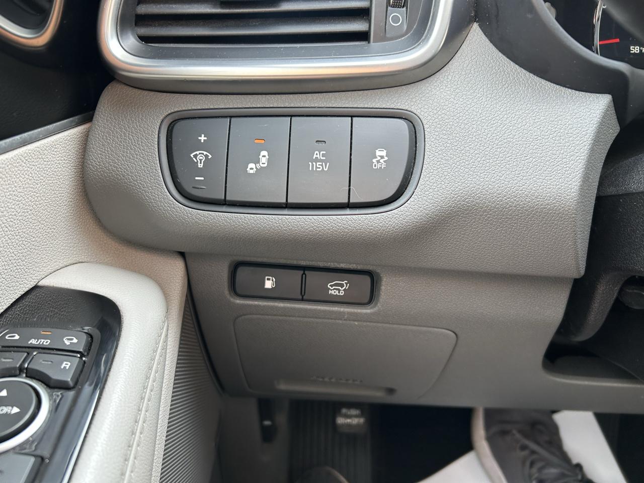 Kia Sorento AWD 4dr 3.3L SX 2016