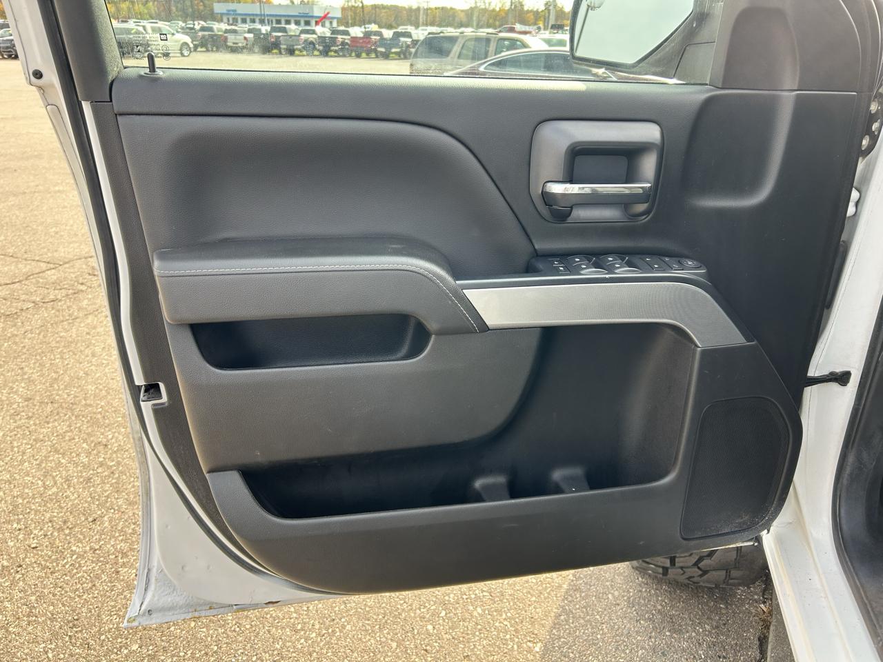 Chevrolet Silverado 1500 4WD Double Cab 143.5" LT w/2LT 2017