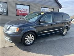 2014 Chrysler Town & Country 
