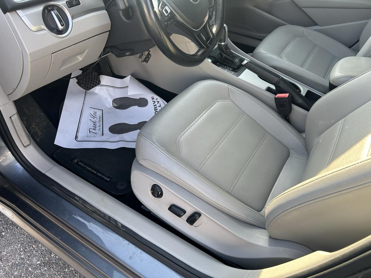 Volkswagen Passat 2.0T Wolfsburg Edition Auto 2019