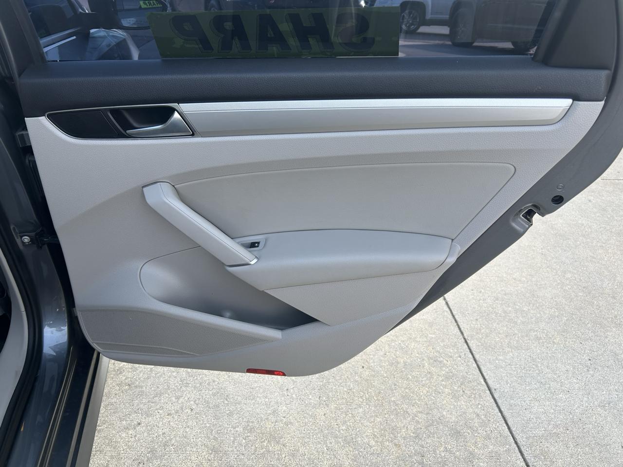 Volkswagen Passat 2.0T Wolfsburg Edition Auto 2019