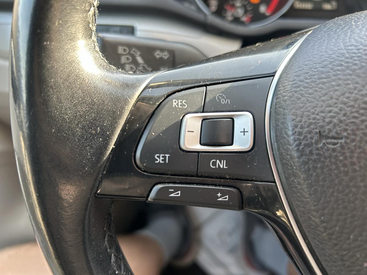Volkswagen Passat 2.0T Wolfsburg Edition Auto 2019