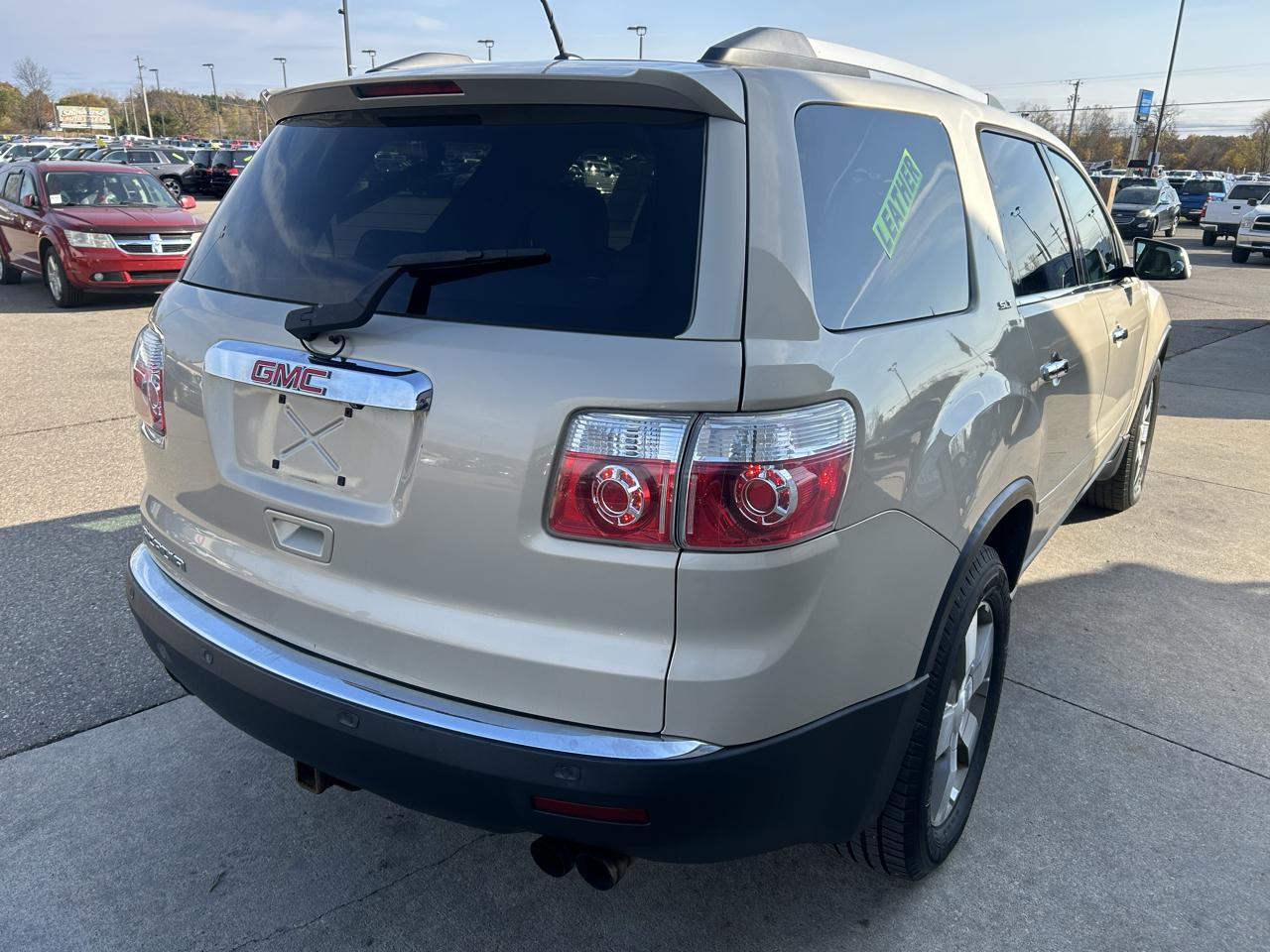 GMC Acadia FWD 4dr SLT2 2011