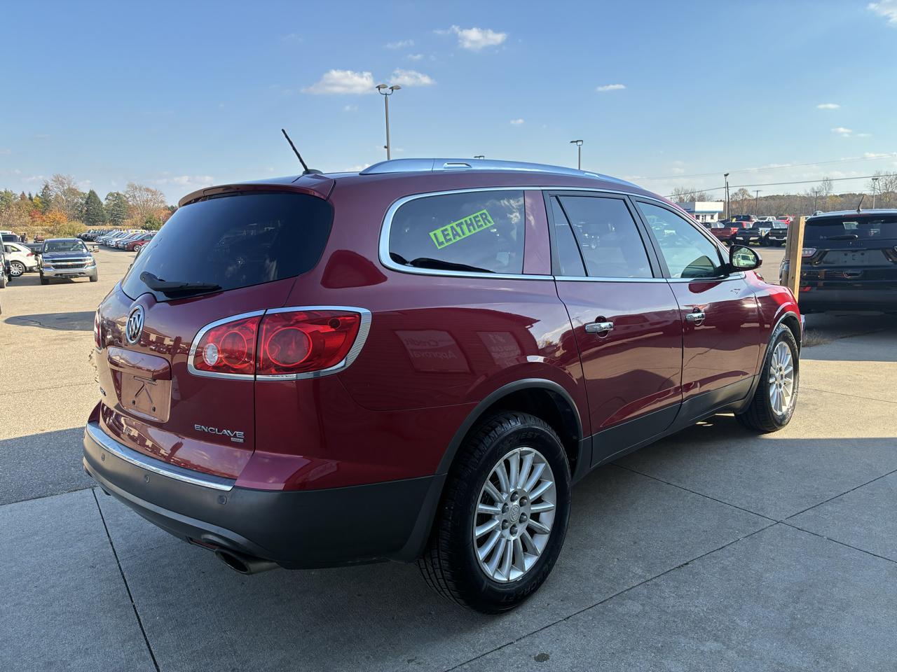 Buick Enclave AWD 4dr Leather 2012