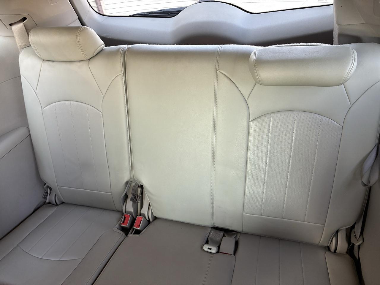 Buick Enclave AWD 4dr Leather 2012