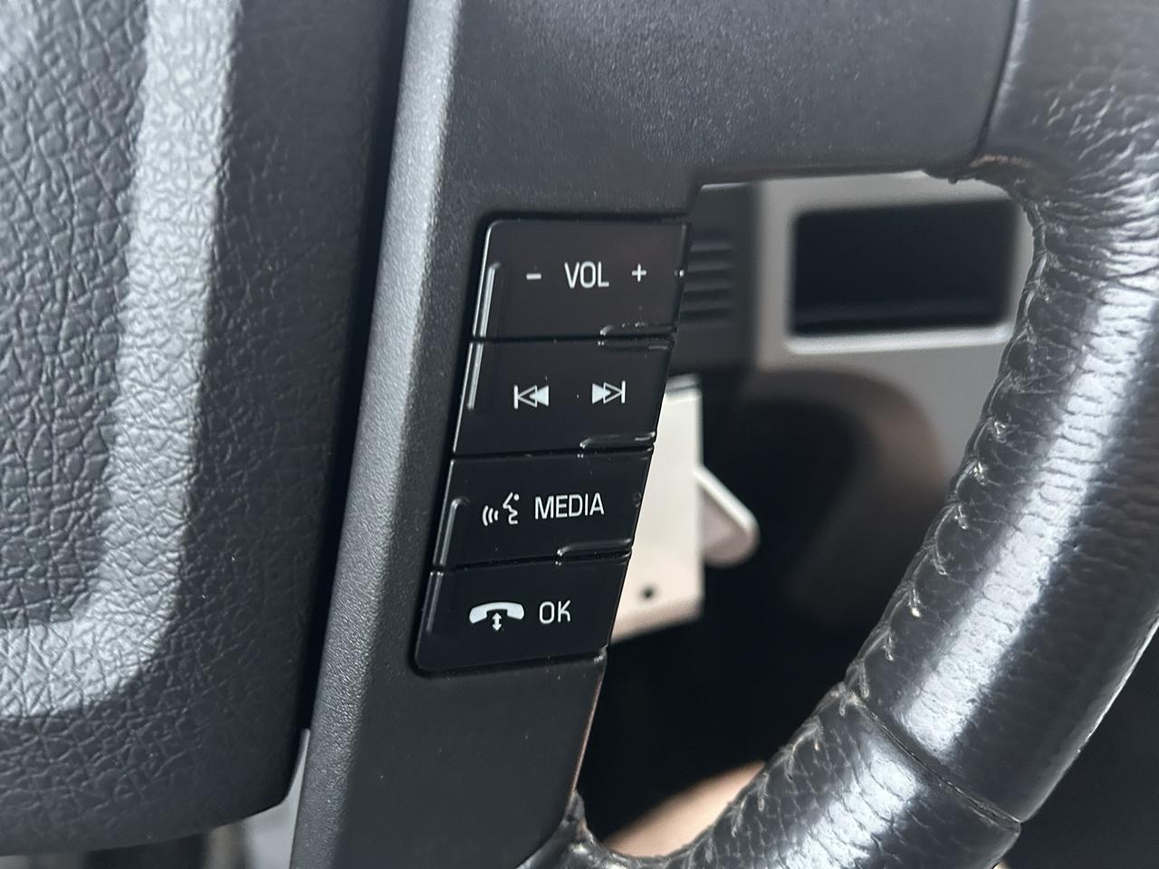 Ford F-150 4WD SuperCab 145" XLT 2012