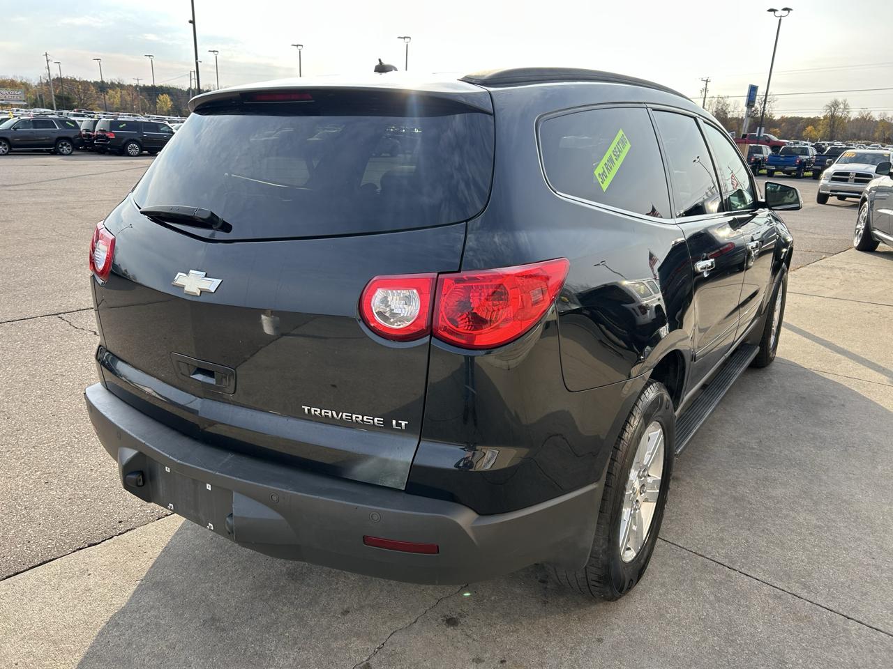 Chevrolet Traverse FWD 4dr LT w/1LT 2012