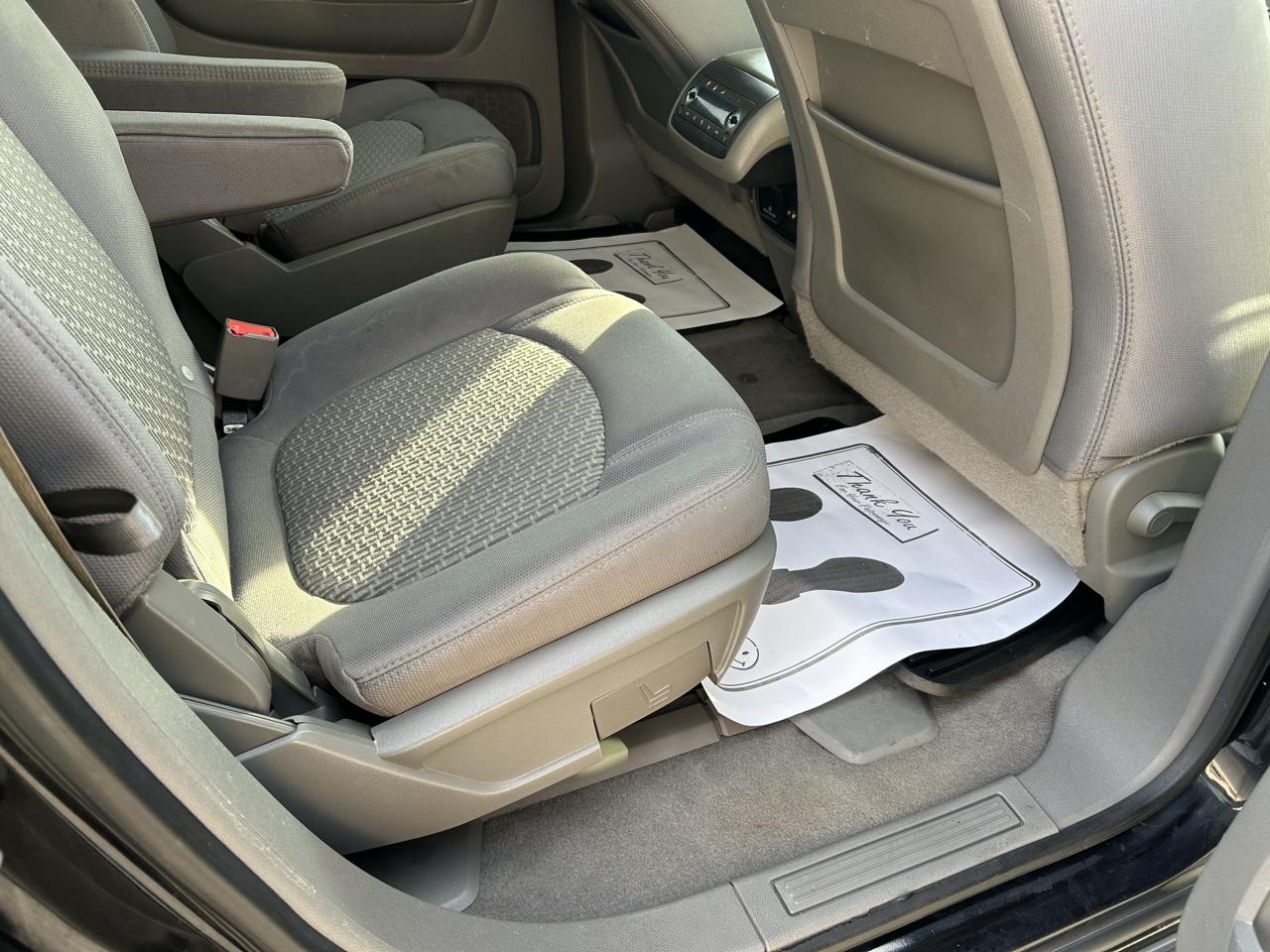 Chevrolet Traverse FWD 4dr LT w/1LT 2012