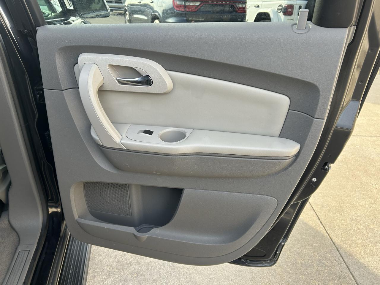 Chevrolet Traverse FWD 4dr LT w/1LT 2012