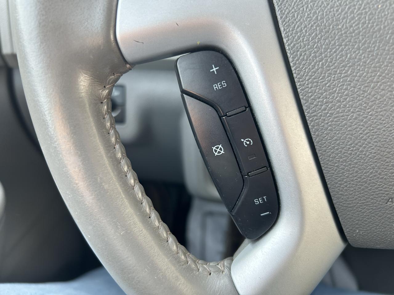 Chevrolet Traverse FWD 4dr LT w/1LT 2012