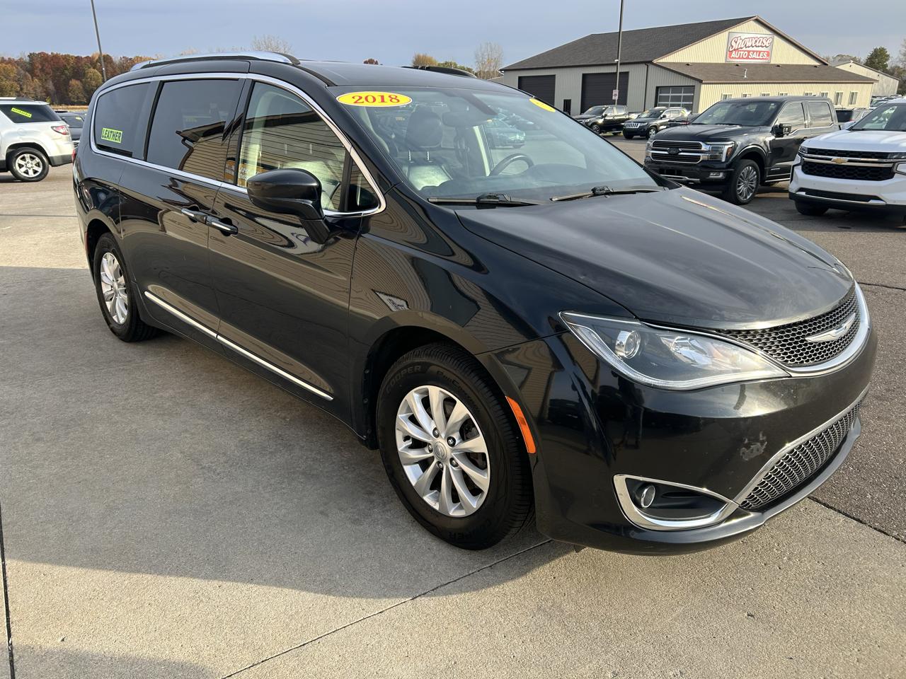Chrysler Pacifica Touring L FWD 2018