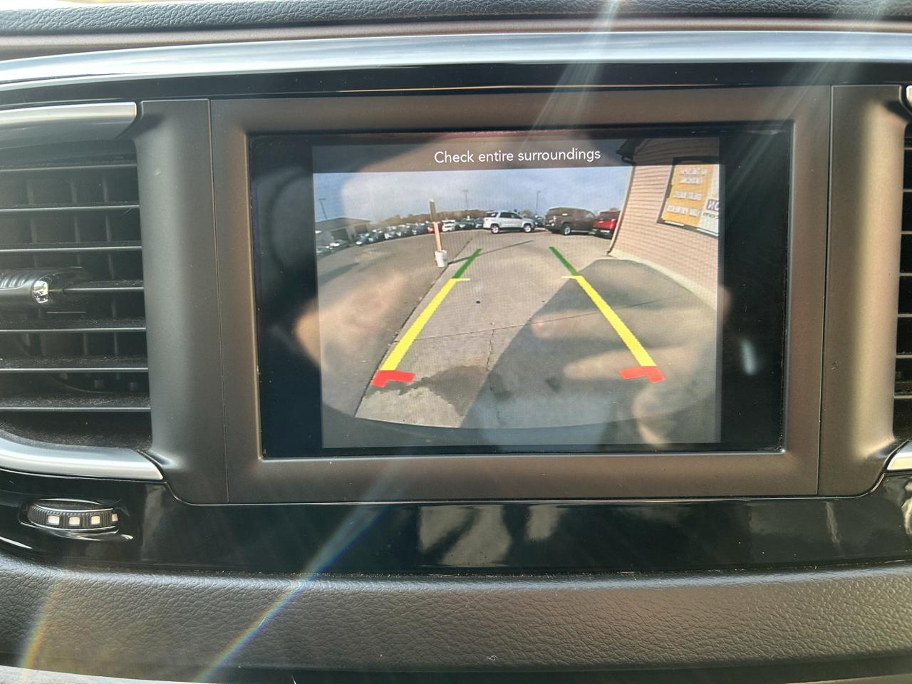 Chrysler Pacifica Touring L FWD 2018