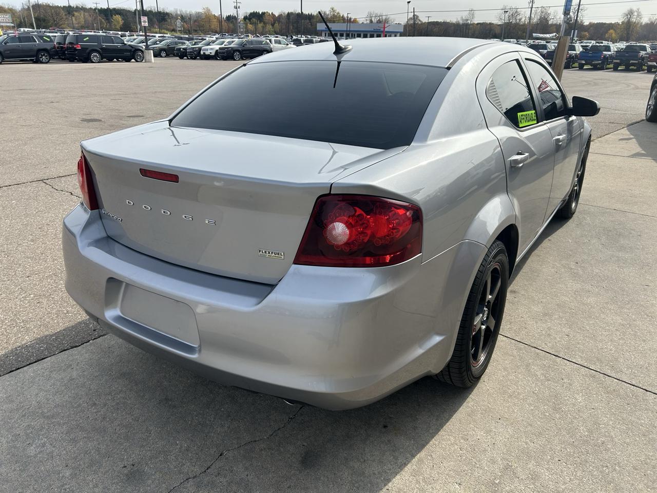 Dodge Avenger 4dr Sdn SE V6 2014