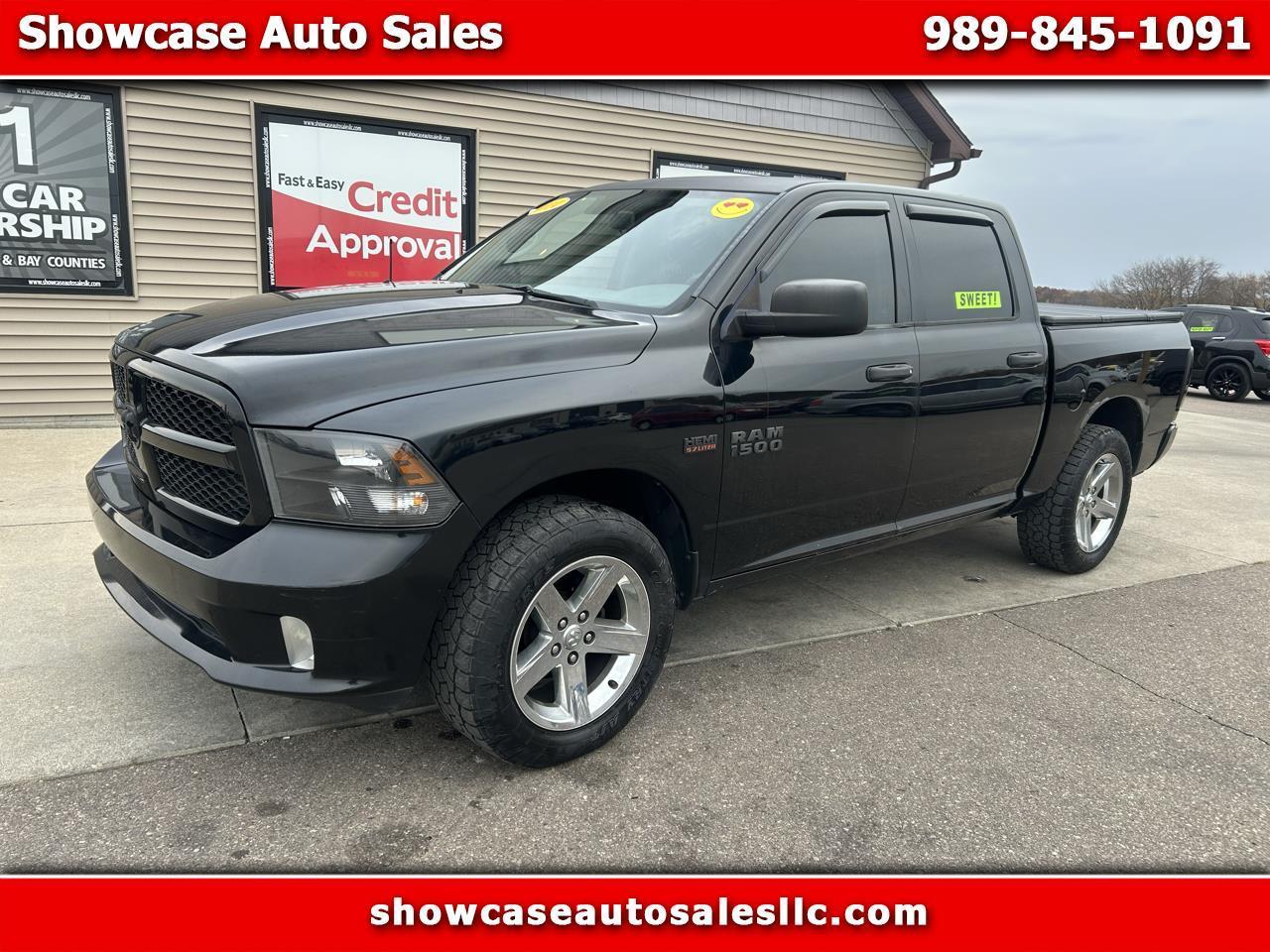 RAM 1500 4WD Crew Cab 140.5" Express 2014