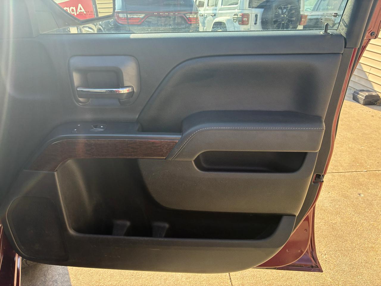 GMC Sierra 1500 4WD Double Cab 143.5" SLE 2015