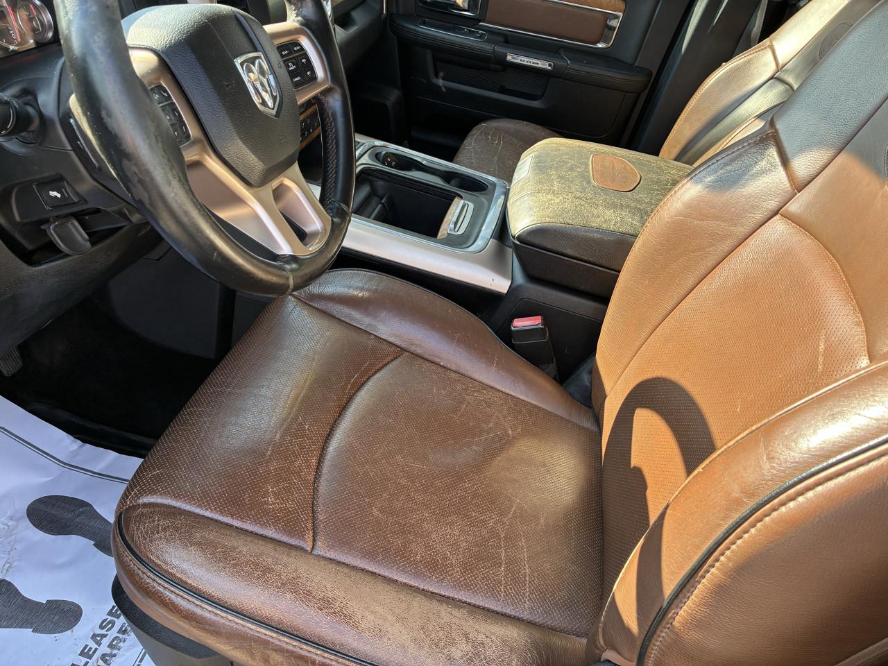 RAM 1500 4WD Crew Cab 140.5" Longhorn 2016