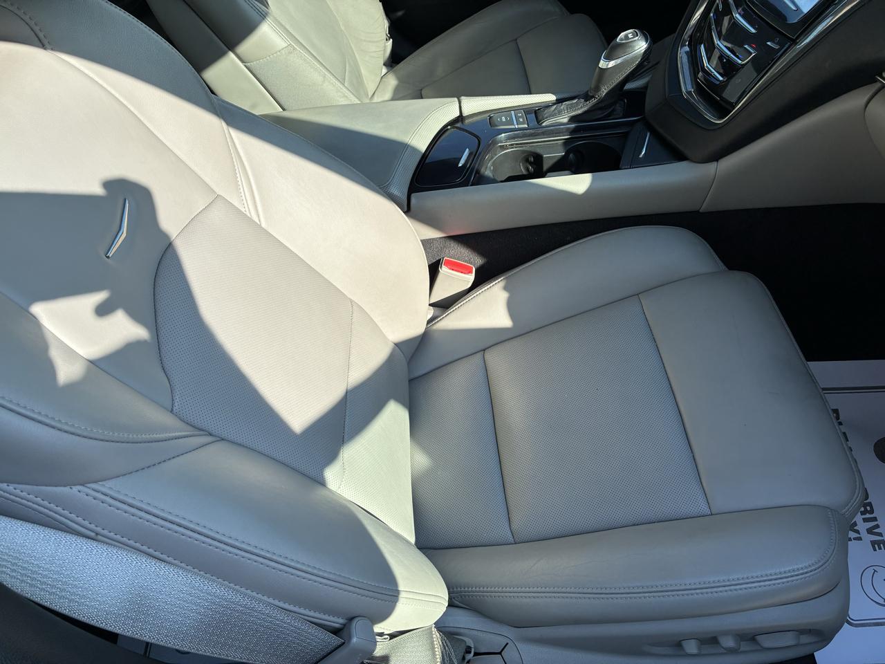 Cadillac CTS Sedan 4dr Sdn 2.0L Turbo Luxury AWD 2017