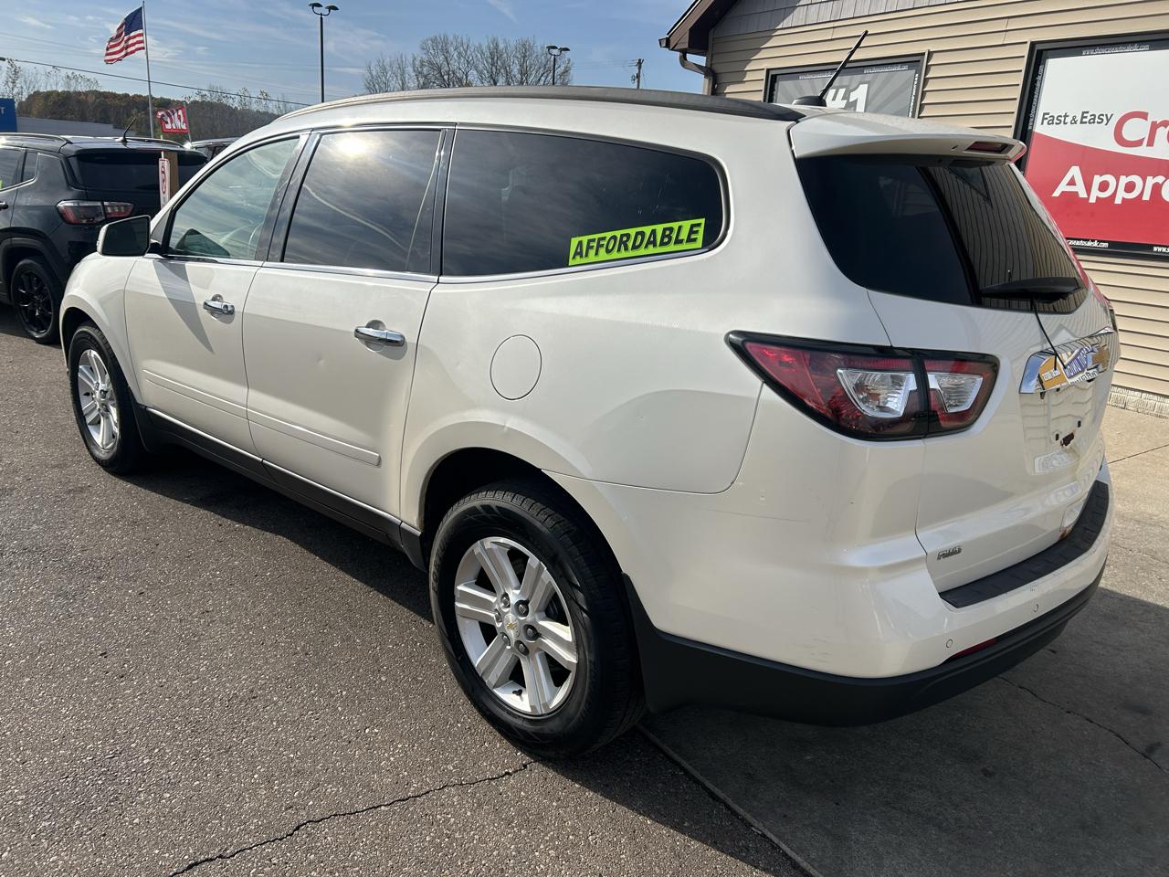 Chevrolet Traverse AWD 4dr LT w/1LT 2014