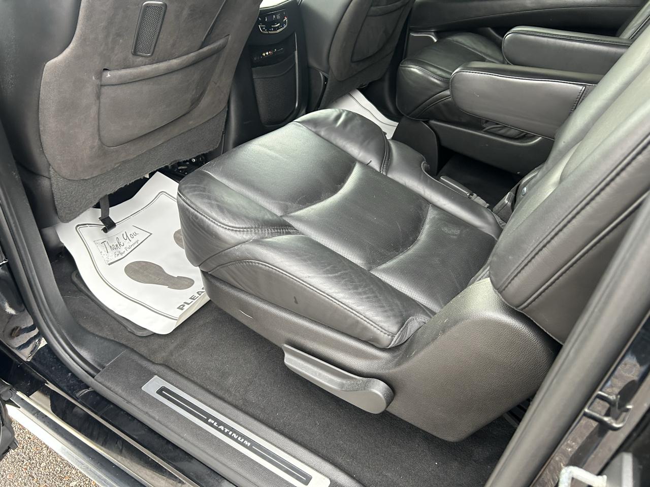 Cadillac Escalade ESV 4WD 4dr Platinum 2016