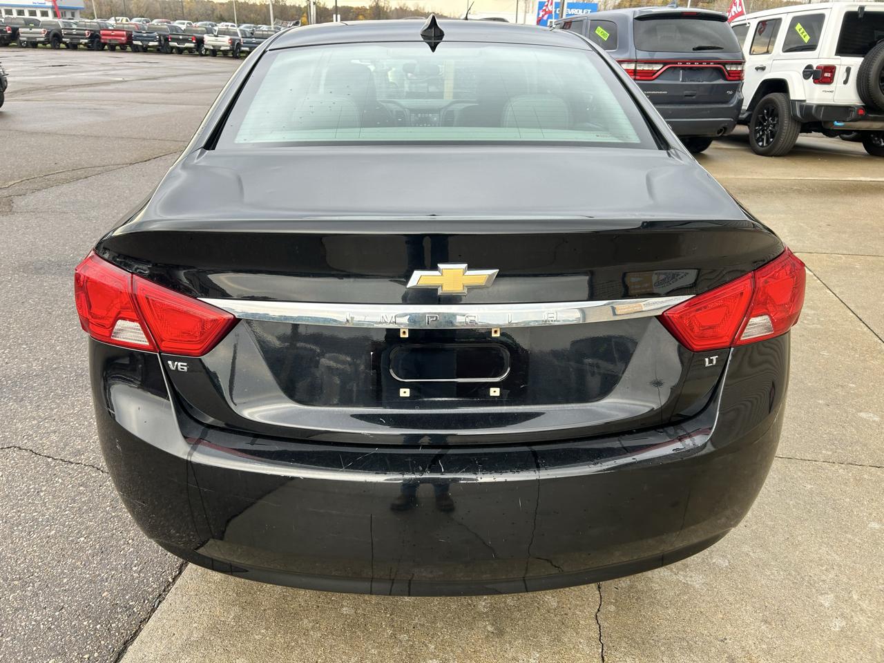 Chevrolet Impala 4dr Sdn LT w/1LT 2017