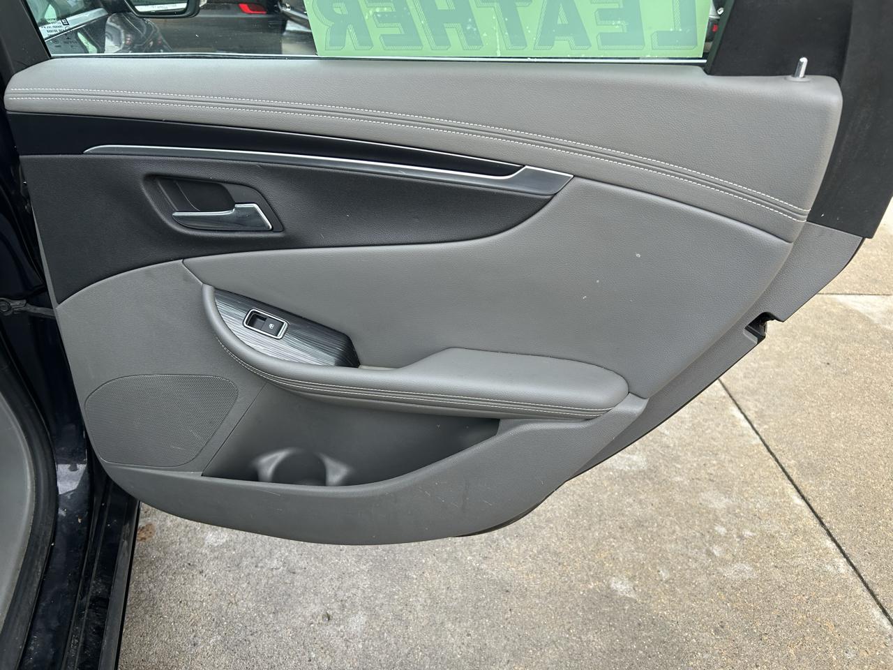 Chevrolet Impala 4dr Sdn LT w/1LT 2017