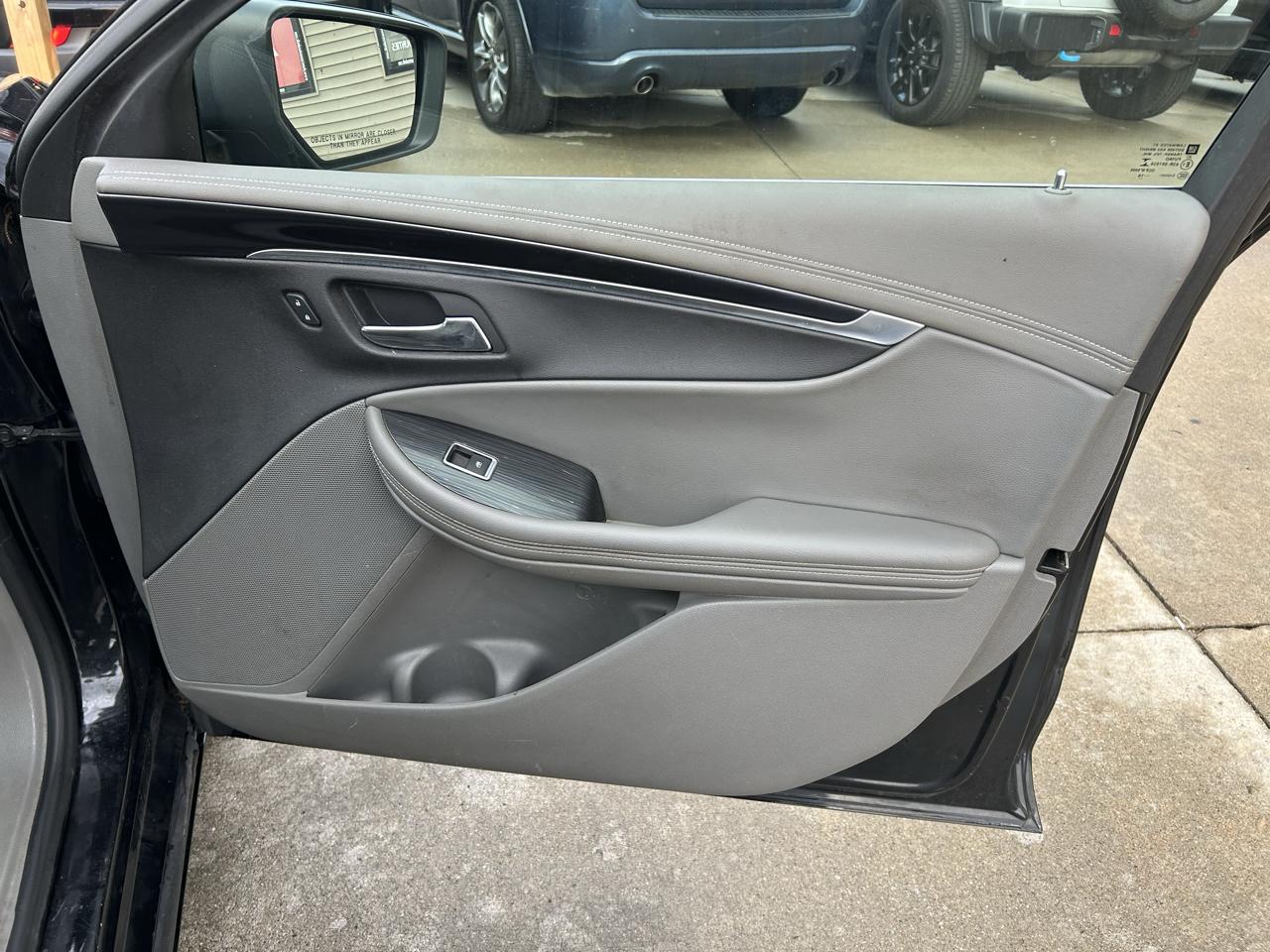 Chevrolet Impala 4dr Sdn LT w/1LT 2017