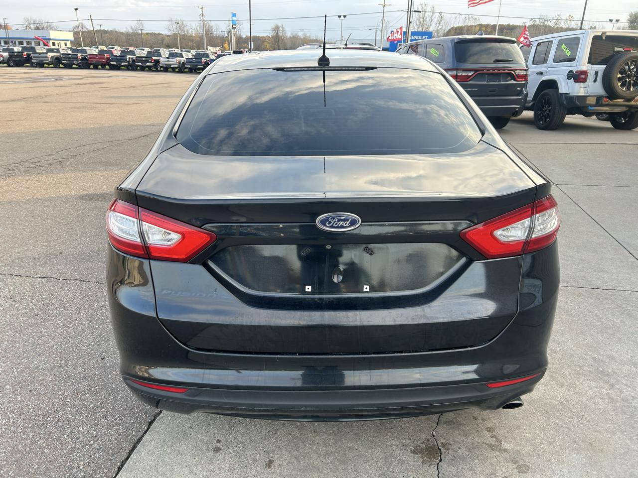 Ford Fusion 4dr Sdn SE FWD 2014
